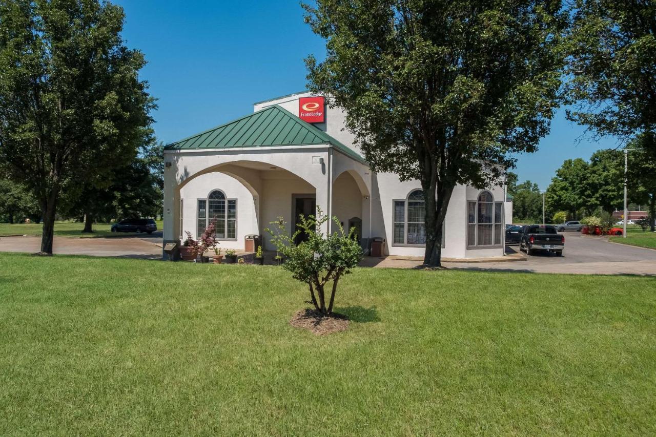 Econo Lodge Lakeland Bagian luar foto